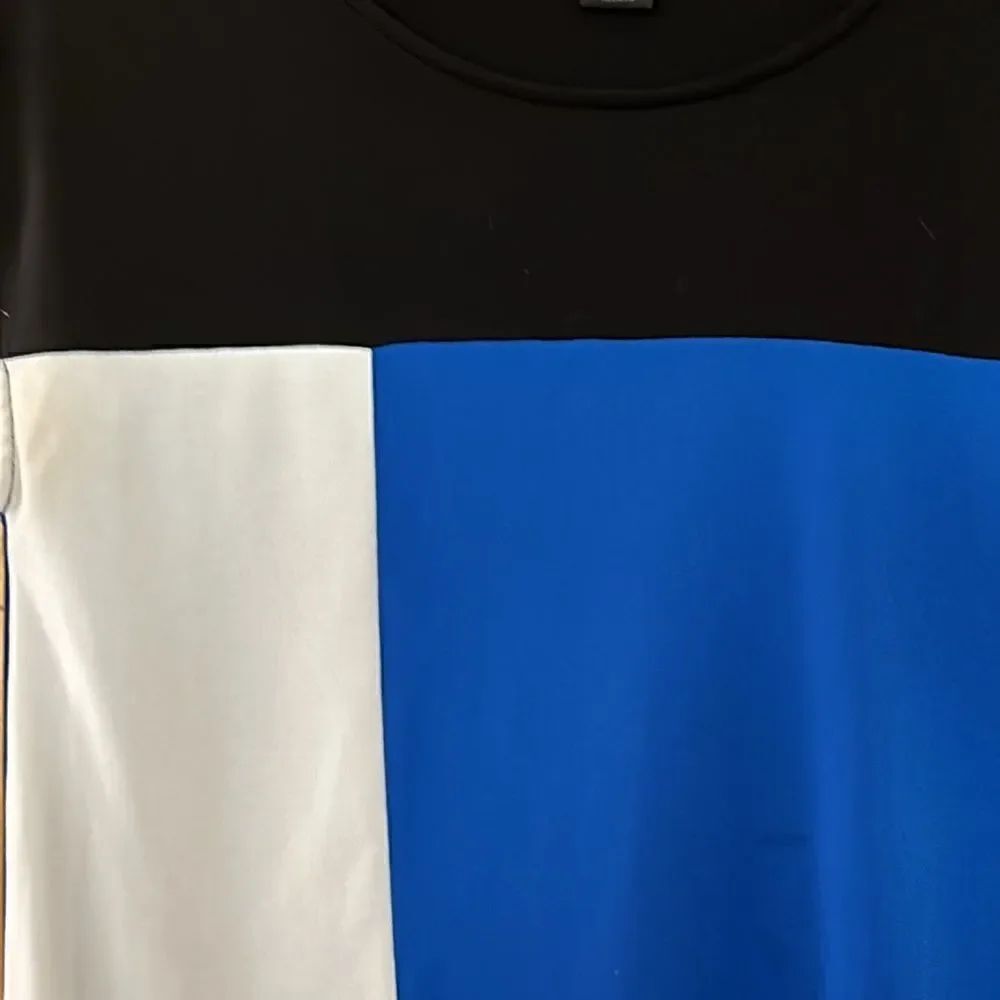 ***** 5 for $25 Liz Claiborne Color Block Top - Picture 2 of 5